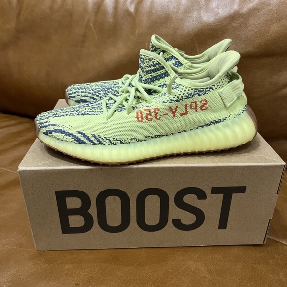 Adidas Yeezy Boost 350 V2 Semi Frozen Yellow Size 8.5 B37572 8 1/2 - Picture 3 of 11